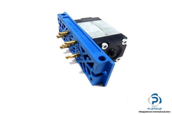 festo-4503-pneumatic-valve4_675x450