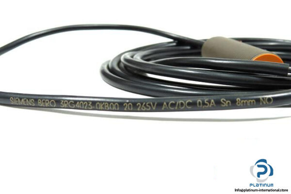 SIEMENS-3RG40-23-0KB00-INDUCTIVE-PROXIMITY-SWITCH5_675x450.jpg