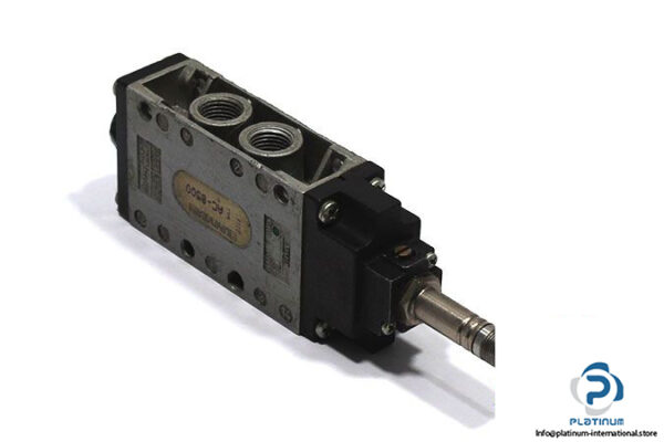 univer-ac-8500-single-solenoid-valve
