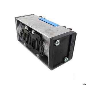 FESTO-151846-PNEUMATIC-VALVE-SUB-PLATE-4_675x450.jpg