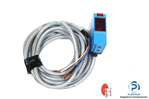 SICK-WE12-N1321-THROUGH-BEAM-PHOTOELECTRIC-SENSOR_675x450.jpg