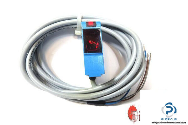 SICK-WS12-D1321-THROUGH-BEAM-PHOTOELECTRIC-SENSOR_675x450.jpg