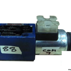 REXROTH-R900924393-DIRECTIONAL-CONTROL-VALVE_675x450.jpg