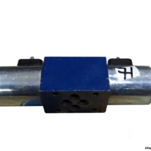 REXROTH-R900914904-DIRECTIONAL-CONTROL-VALVE4_675x450.jpg