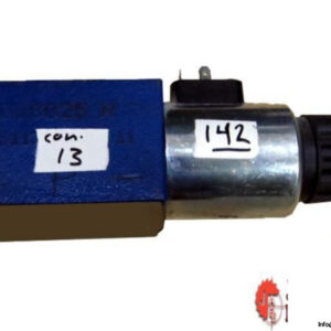 REXROTH-R900921732-DIRECTIONAL-SPOOL-VALVE-DIRECT-OPERATED4_675x450.jpg