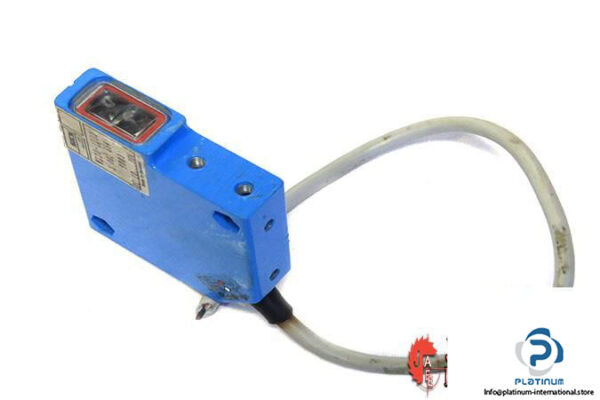 SICK-WL10-1132-REFLEX-PHOTOELECTRIC-SWITCH_675x450.jpg
