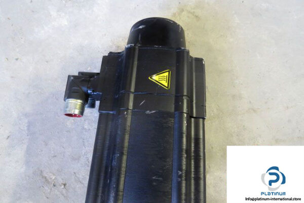 lenze-mcs-12l20-srmb0-a19n-st6s00n-r0su-servo-motor-3