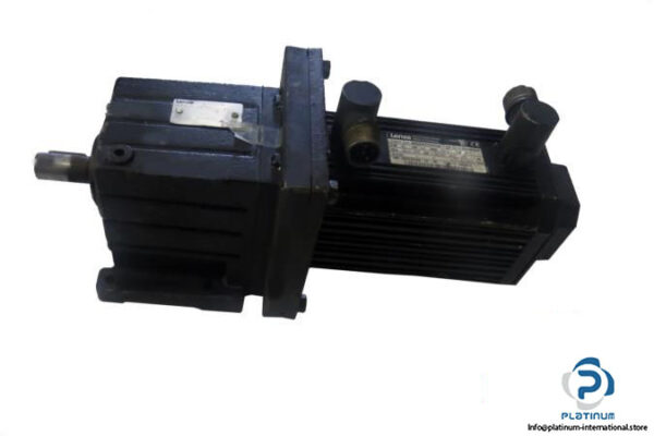 Lenze-MDSKSRS056-23-Sevo-Motor-With-Gearbox_675x450.jpg