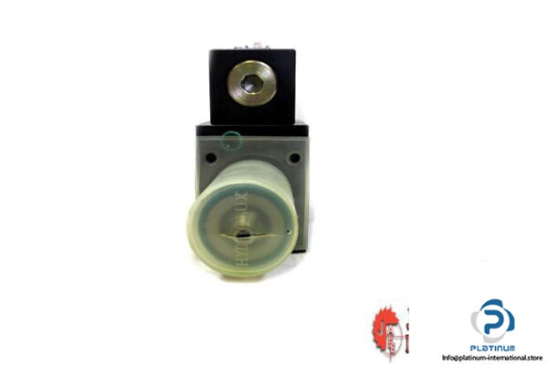 MOOG-XEB11483-000-01-2-WAY-PROPORTIONAL-THROTTLE-CARTRIDGE-VALVE5_675x450.jpg