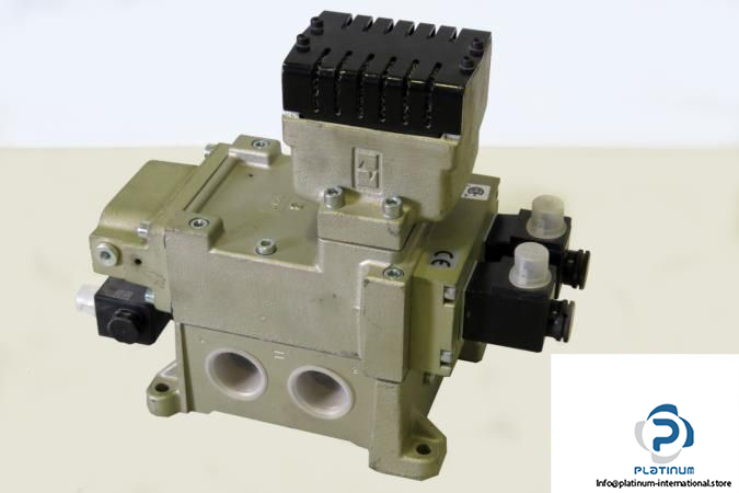 ross dm2dda55b2x double valves for clutch/brake control ROSS-DM2DDA55B2X-Double-Valves-Clutch-Brake-Control_675x450.jpg