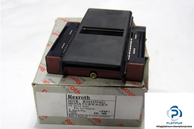 Rexroth-R044359401-Mini-runner-blocks_675x450.jpg