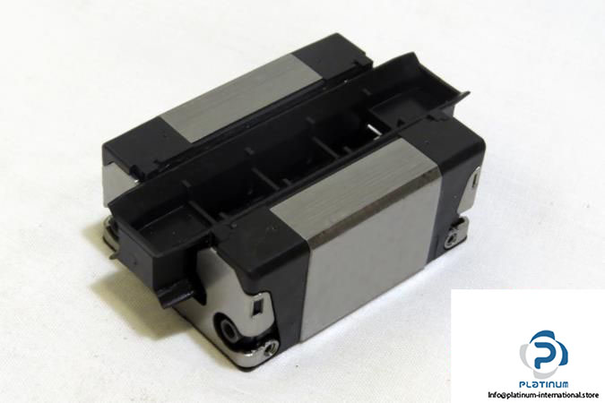 Rexroth-R166681322-Runner-block_675x450.jpg