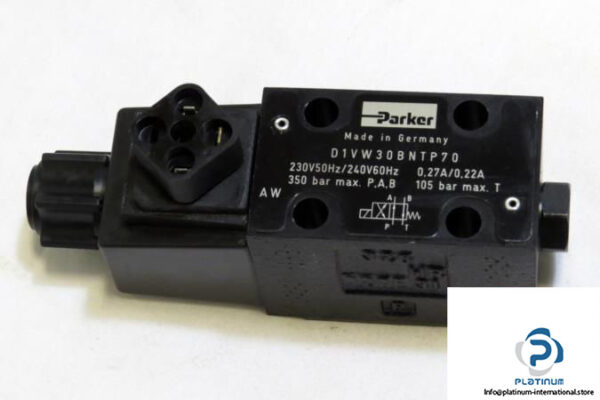Perker-D1VW30BNTP70-Directional-Control-Valve4_675x450.jpg