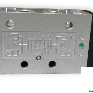 univer-ac-7500-air-solenoid-valve-with-coil-3