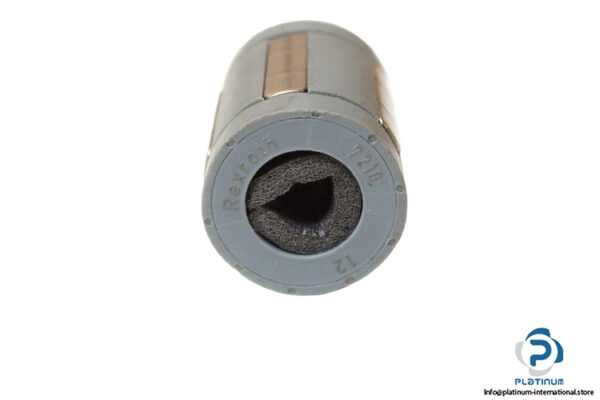 rexroth-r072001200-torque-resistant-linear-bushing-2
