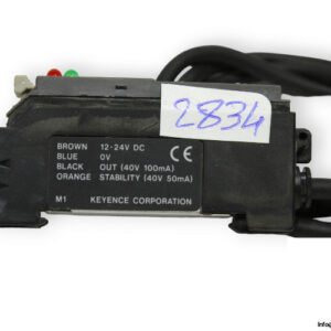 keyence-FS-M1-photoelectric-sensor-fiber-amplifier-(used)-1