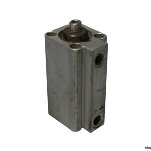 bosch-0-822-010-038-compact-cylinder-(used)