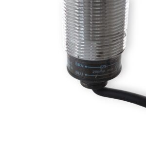 autonics-PRL30-15AO-inductive-sensor-used-3