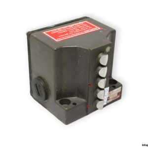 balluff-BNS-113-B5-D12-61-A10-limit-switch-(used)