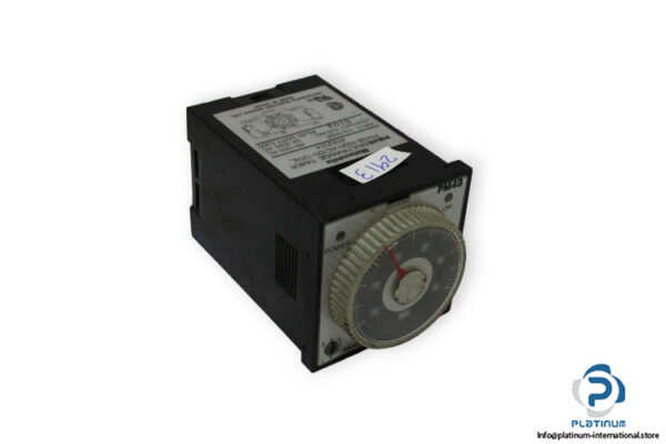 matsushita-PM48-100H-AC100-120V-multirange-timer-(used)