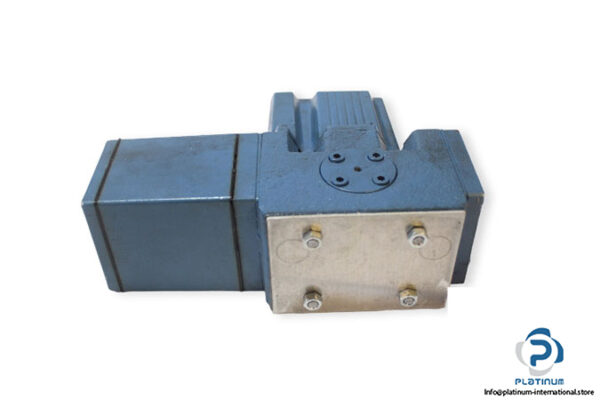 moog-g15hoaa5nsm2ho-servo-valve-2