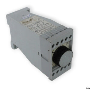 dold-AA7562.32-timer-(used)