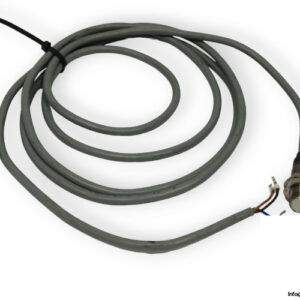 carlo-gavazzi-IA12DSF02PO-inductive-proximity-sensor-used-1