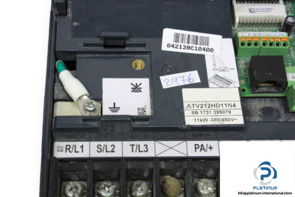 schneider-ATV212HD11N4-variable-speed-drive-(used)-2