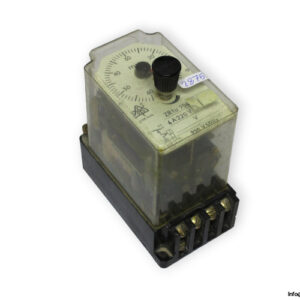 dold-ZR1U-704-A-time-relay-(used)