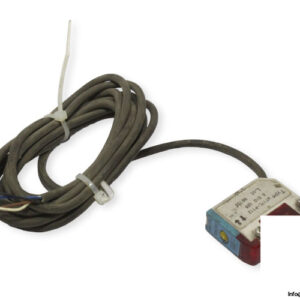 sick-WT170-P112-photoelectric-proximity-sensor