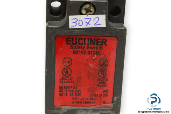 euchner-NZ1VZ-3131E-safety-switch-(used)-1