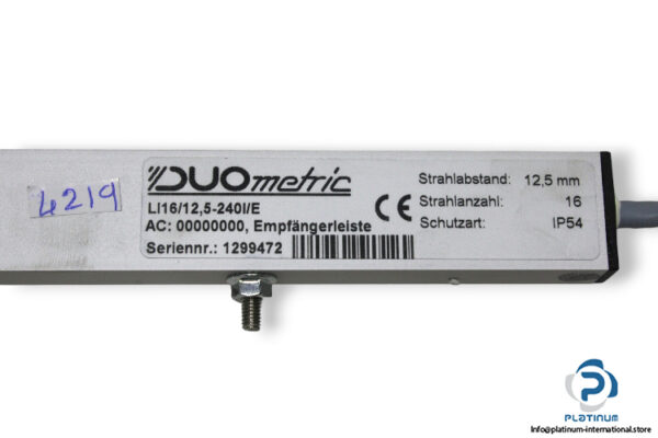 duometric-LI16_12,5-240I_S-measuring-light-curtain-new-2