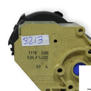 crouzet-600-636_5200-program-switch-(used)-2