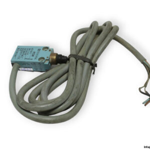 telemecanique-XCM-b511-limit-switch-(used)