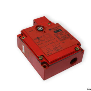 telemecanique-XCS-E7312-safety-switch-(used)