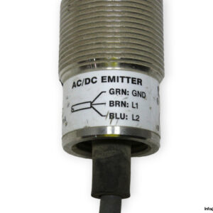 banner-SMA30SEL-barrel-sensor-(used)-2