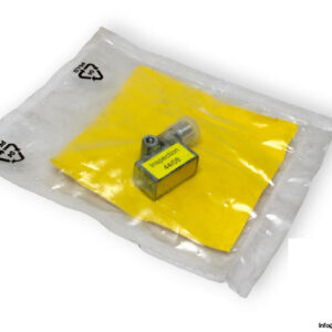 turck-BIM-IKT-AP6X-H1141-magnetic-field-sensor-(new)