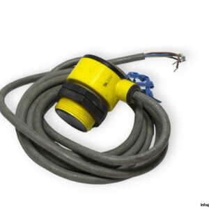 banner-T30SP6FF400-photoelectric-sensor-(used)