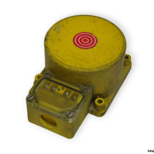 turck-NI60-K90SR-BZ3X-inductive-sensor-(used)