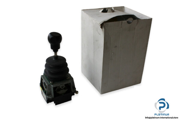 telemecanique-XKB-A1133CA-complete-joystick-controller