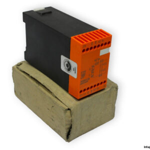 dold-BD5980N.02-DC24V-two-hand-safety-relay-(new)-2