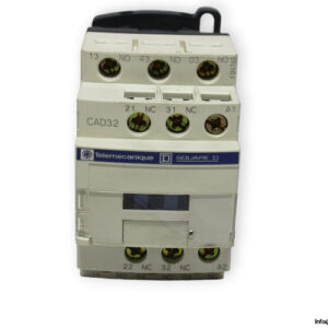 telemecanique-CAD32F7-control-relay-(new)-1