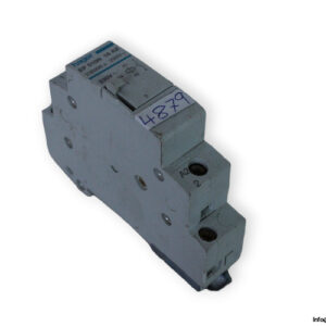 hager-EP-510N-16-AX-latching-relay-(used)