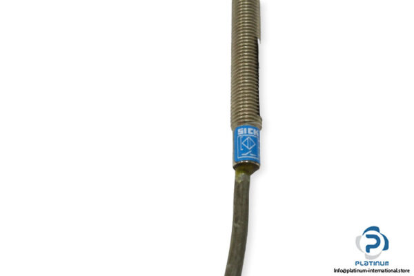 sick-mm08-60aps-zu0-magnetic-proximity-sensor-used-2