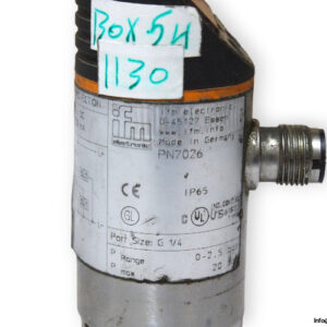 ifm-PN7026-pressure-sensor-with-display-used-5