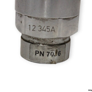 ifm-PN7026-pressure-sensor-with-display-used-6