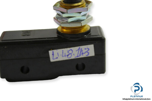 am1107kf-micro-switch-1