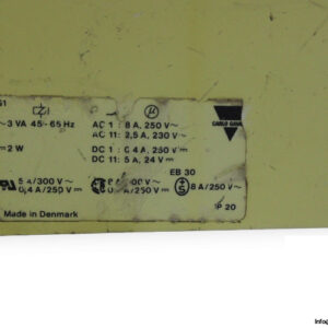 carlo-gavazzi-SB-225-115-relay-delay-on-release-(used)-1