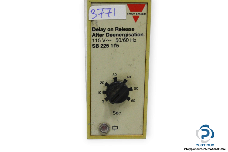 carlo-gavazzi-SB-225-115-relay-delay-on-release-(used)-2