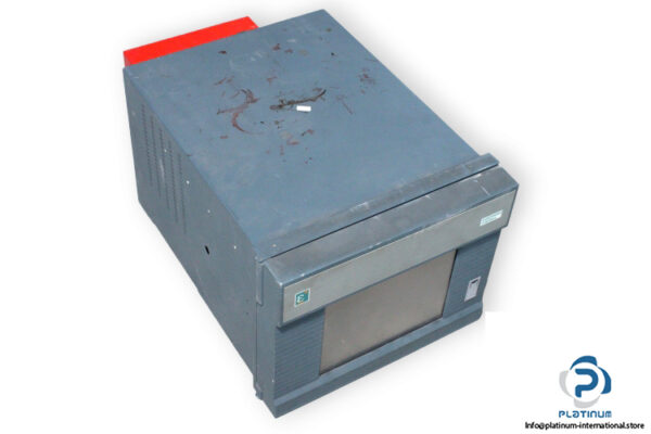 eurotherm-4250G-universal-process-controller-(used)